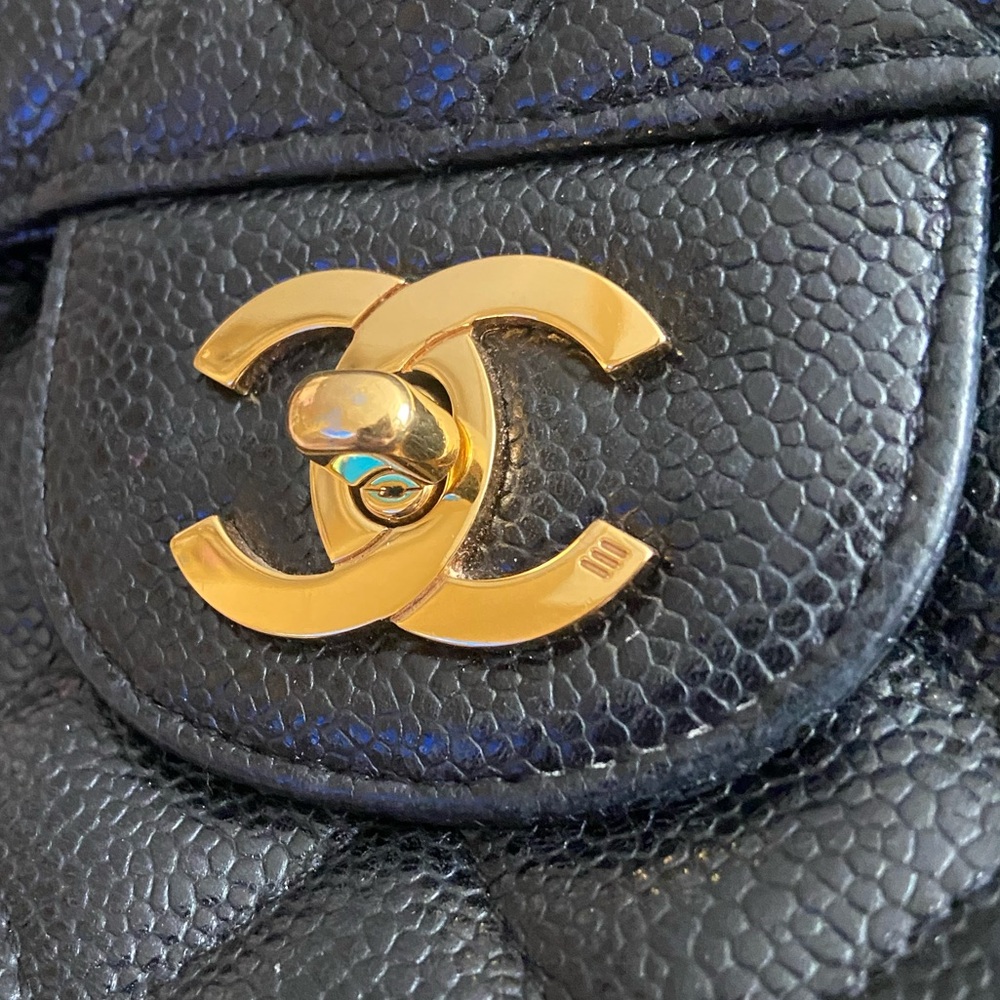 Chanel Caviar Classic Single Flap Bag - Picture 5 of 16